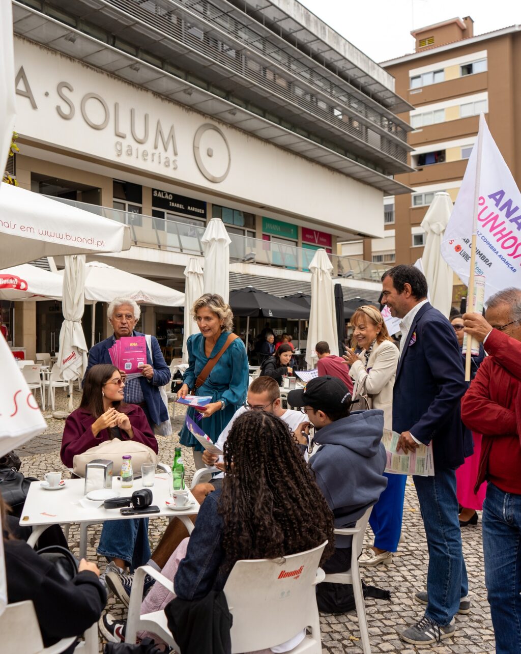 Instagram post from anaabrunhosa_. This post is in position 7.