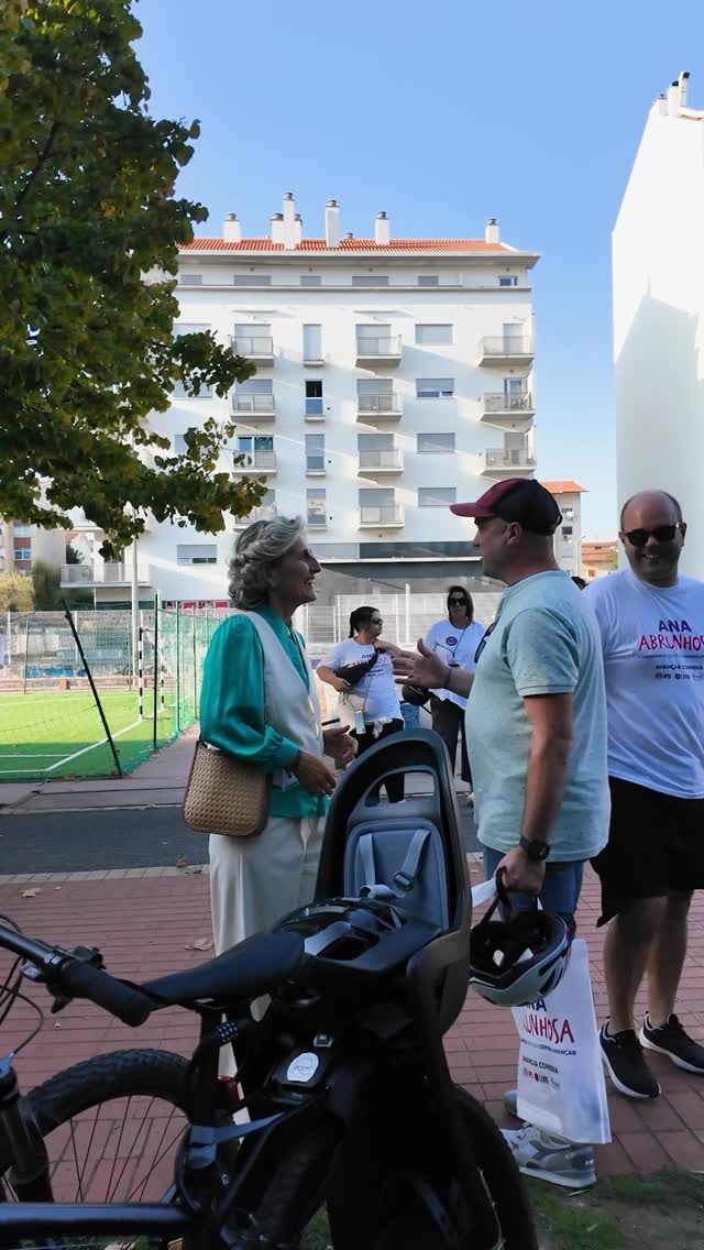 Instagram post from anaabrunhosa_. This post is in position 11.